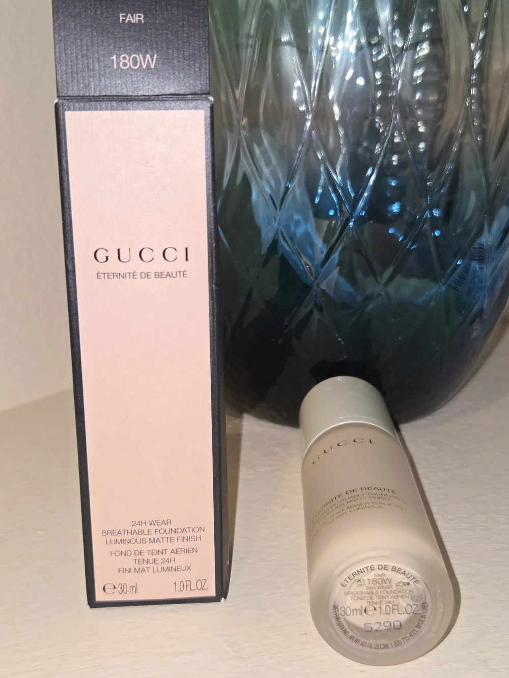 Gucci Éternité de Beauté Foundation 180W Fair 1.0 oz 30mL New In Box Matte
